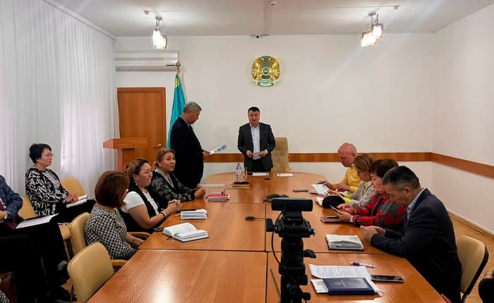 Esil University ұжымы алғыс хаттармен марапатталды