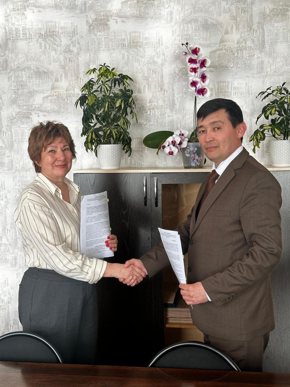 Esil University «Степногорск қаласының Жоғары колледжі» МКҚК-мен әріптестікті кеңейтуде