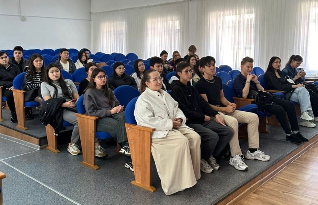 The University’s New Ombudsman: A Meeting with the Chairman of the Astana Students’ Alliance