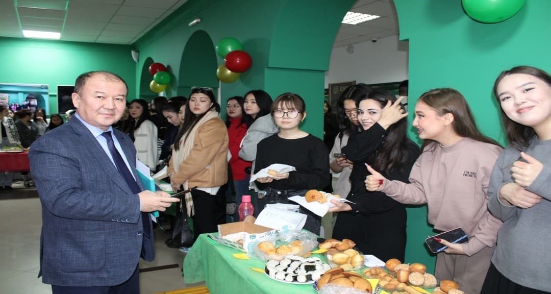 ESIL UNIVERSITY-ДЕГІ ҚАЙЫРЫМДЫЛЫҚ ЖӘРМЕҢКЕСІ