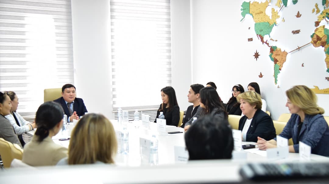 Esil University-де «Туризм мен қонақжайлылықтың заманауи даму үрдістері» тақырыбында дөңгелек үстел өтті.