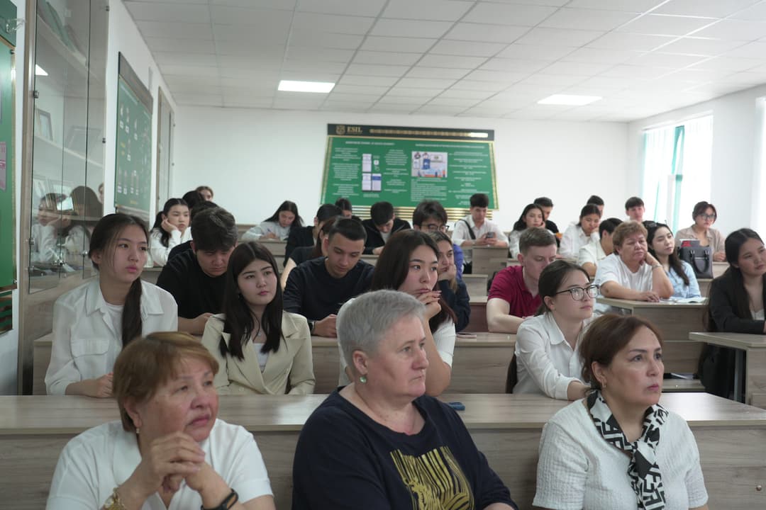Гостевые лекции специалистов Бюро национальной статистики АСПР РК в Esil University