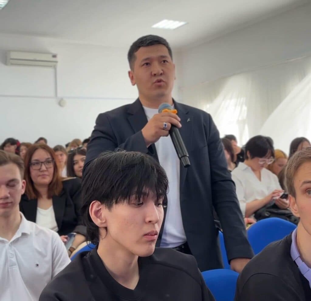 An International Student Conference Was Held at Esil University
