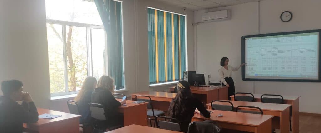 A Guest Lecture on Insurance for Finance Program Students Was Held at Esil University