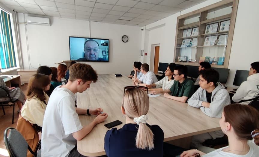 В Esil University была организована гостевая лекция по зеленой экономике