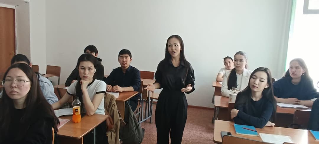 Университетте дөңгелек үстел өткізілді