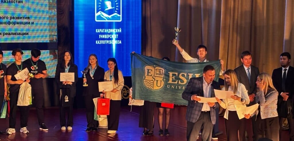 Esil University студенттері қаржы бойынша Республикалық олимпиадада ІІ орынды иеленді