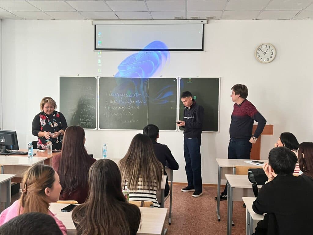 ҚР Жоба менеджерлері одағы «Менеджмент» кафедрасы студенттеріне шеберлік сыныбын өткізді