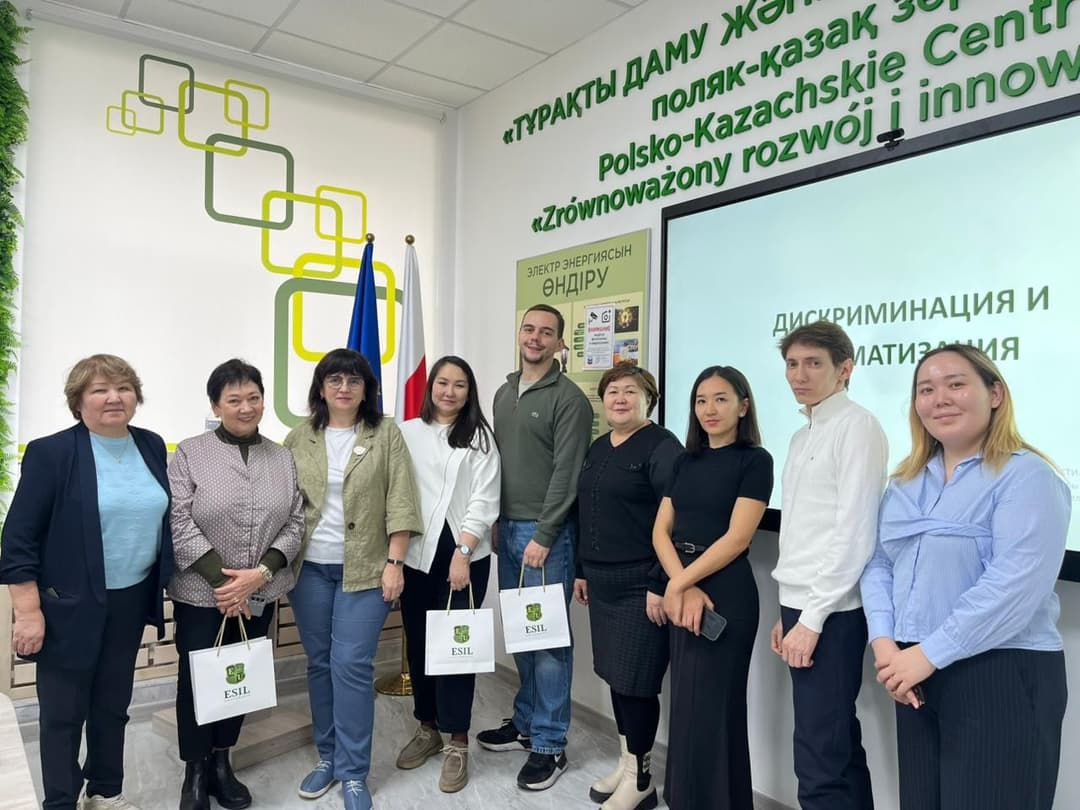 «Әлеуметтік жұмыс» БББ студенттеріне арналған жан-жақты жыныстық тәрбие