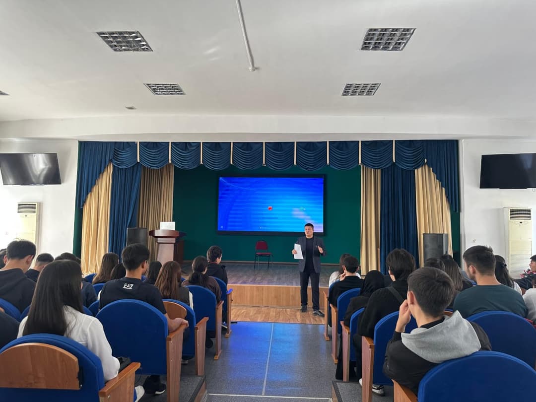 Esil University студенттері республикалық құқықтық диктантқа қатысты