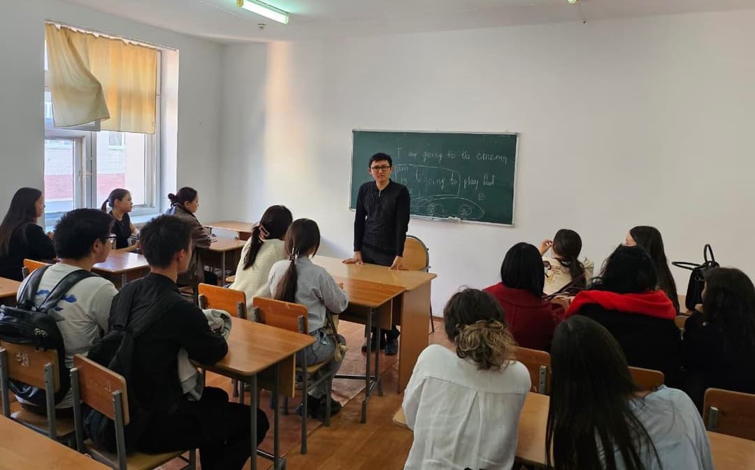 Esil University-де академиялық адалдық мәдениетін қалыптастыру тақырыбында кураторлық сағат өткізілді