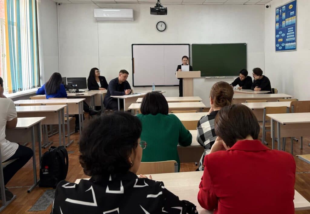 A Debate Tournament on ‘16% VAT: Opportunities or Challenges?’ Was Held at Esil University