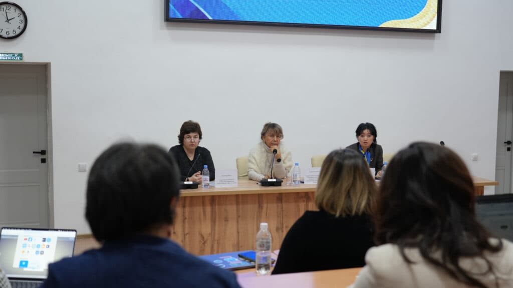 Esil University-де қоршаған ортаны қорғау және табиғи ресурстарды басқару саласындағы Erasmus+ жобаларының кластерлік кездесуі өтті