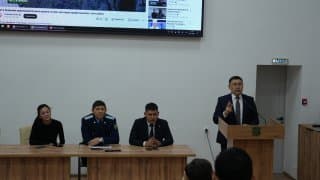值检察院日之际，Esil University 举办客座讲座