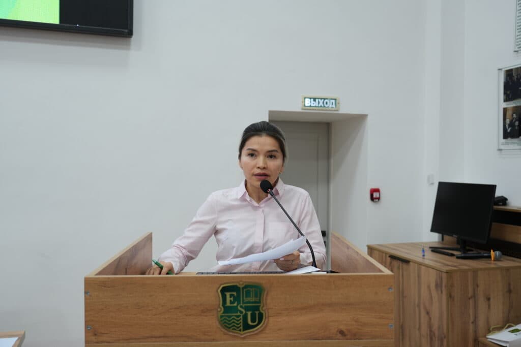 ESIL University-де білім беру мен ғылымда жасанды интеллектті пайдалануға арналған шеберлік сыныбы мен баяндама өтті