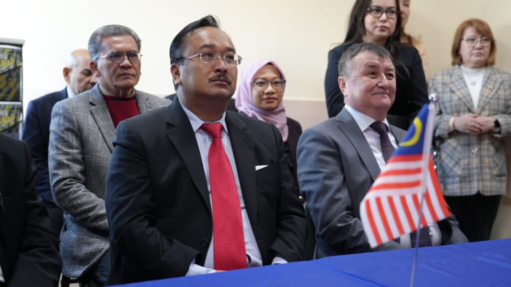 Esil University and Open University Malaysia Launch the First International Center in Kazakhstan