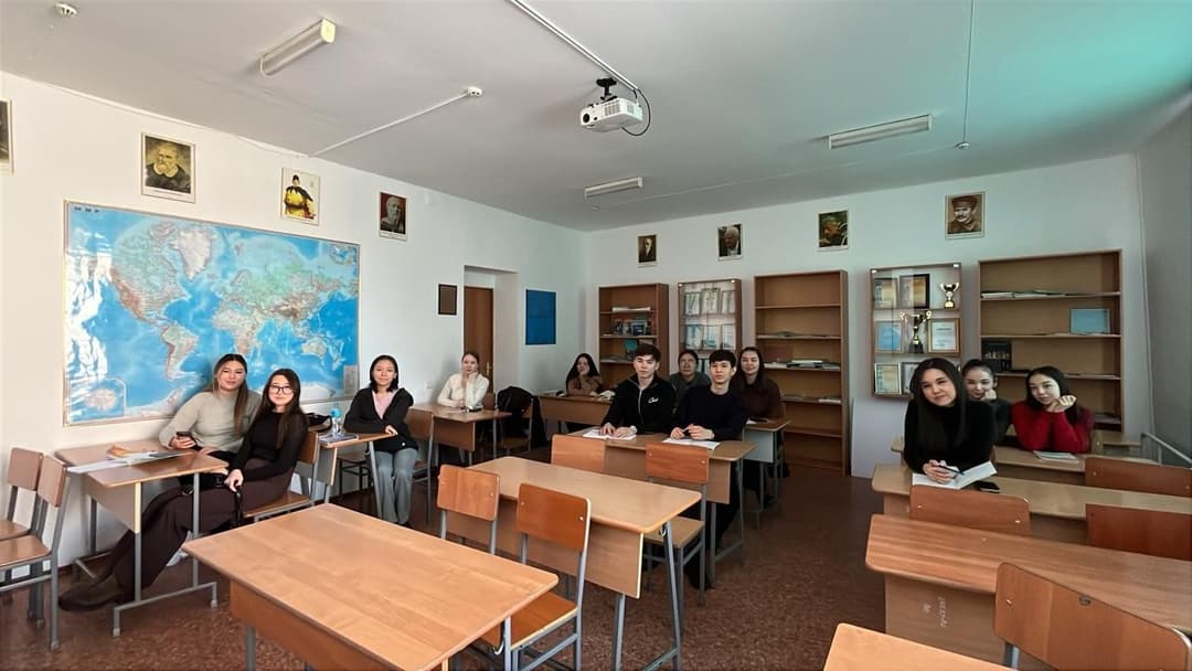Студенттер қауіпсіз қарым-қатынас пен жеке шекараларды талқылады