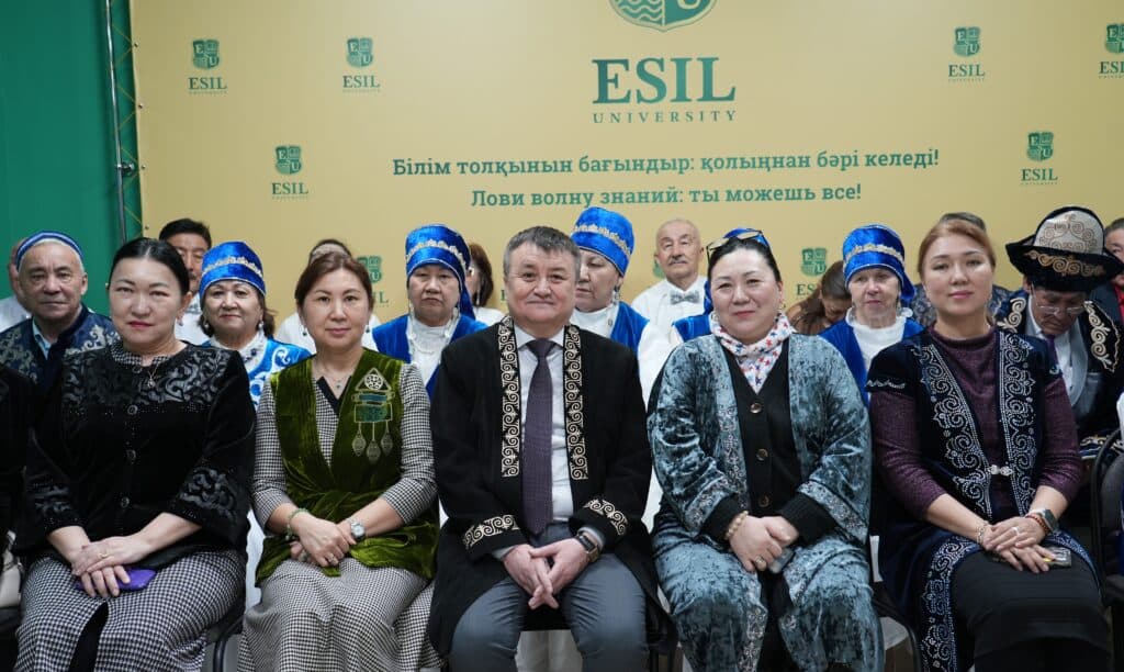 Esil University 举办庆祝 Korisu Kuni（相见日）的节日活动