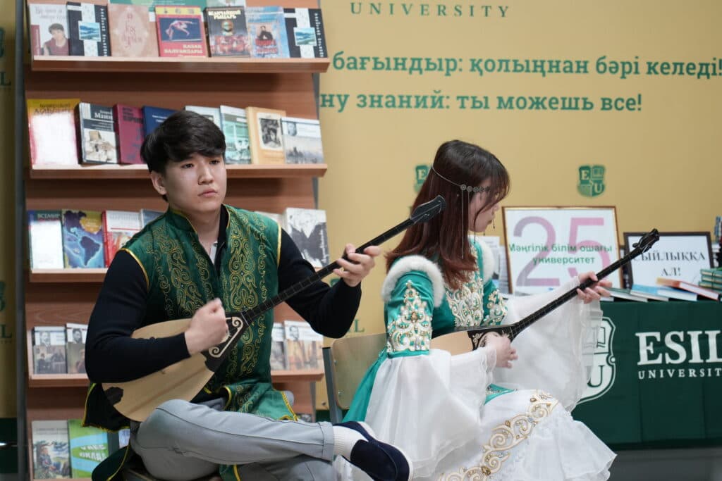 Esil University-де Ұлттық кітап күні аталып өтті