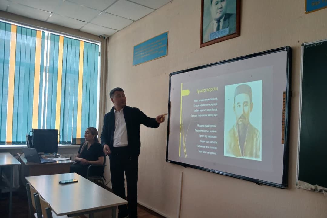 Лектор «Qamqor-Astana» провел о светском государстве лекцию в Esil University