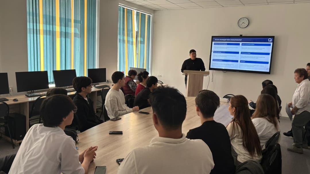 Esil University-де «Ресми статистиканы қалыптастыру процесі» қонақ дәрісі өтті