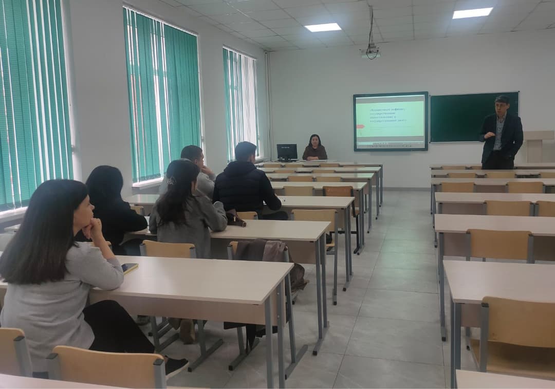 Esil University-де мемлекеттік бюджет мәселелері бойынша қонақ дәріс өтті