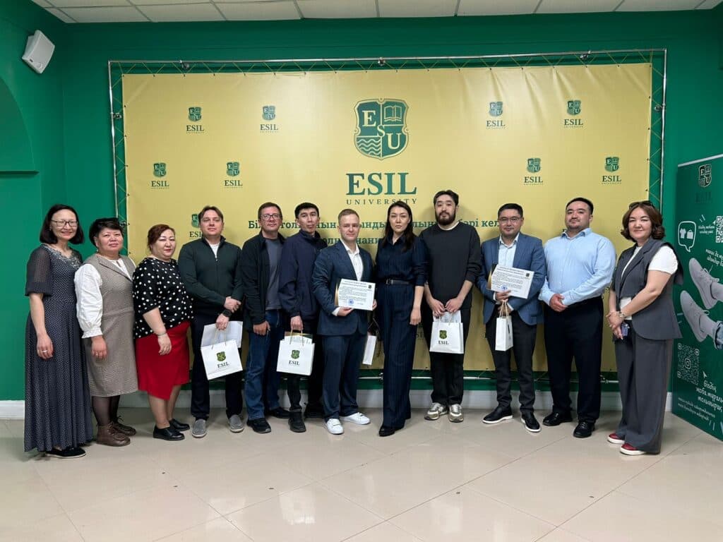 Esil University-де «Заманауи әлемге арналған ақылды шешімдер» студенттік стартап-жобалар байқауы өтті