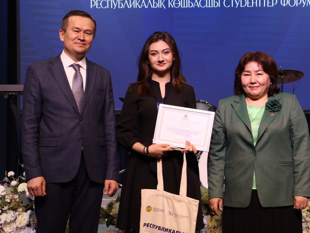 Esil University представила молодёжную инициативу на форуме «Жаңа Конституция Жастар»