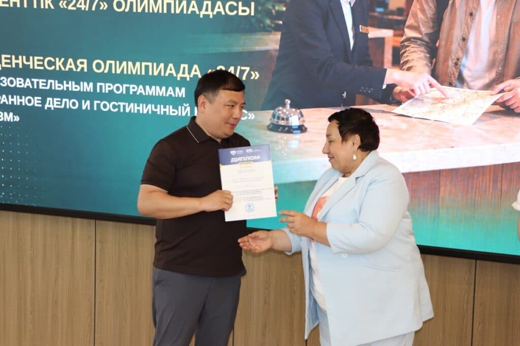 Esil University студенттері AlmaU-дегі «24/7» олимпиадасының жүлдегері атанды