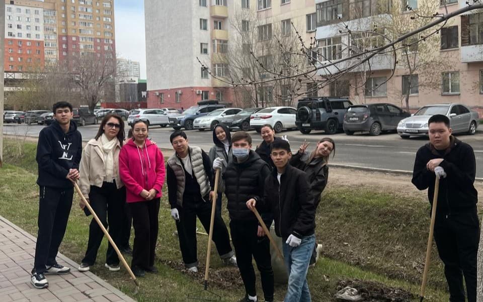 В Esil University прошёл «День чистоты»