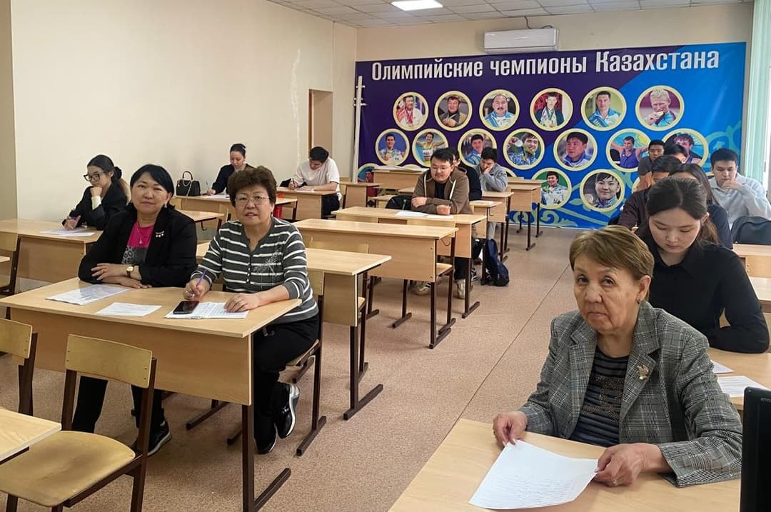 Кураторский час на тему «Чистая сессия» состоялся на кафедре «Экономика и маркетинг»