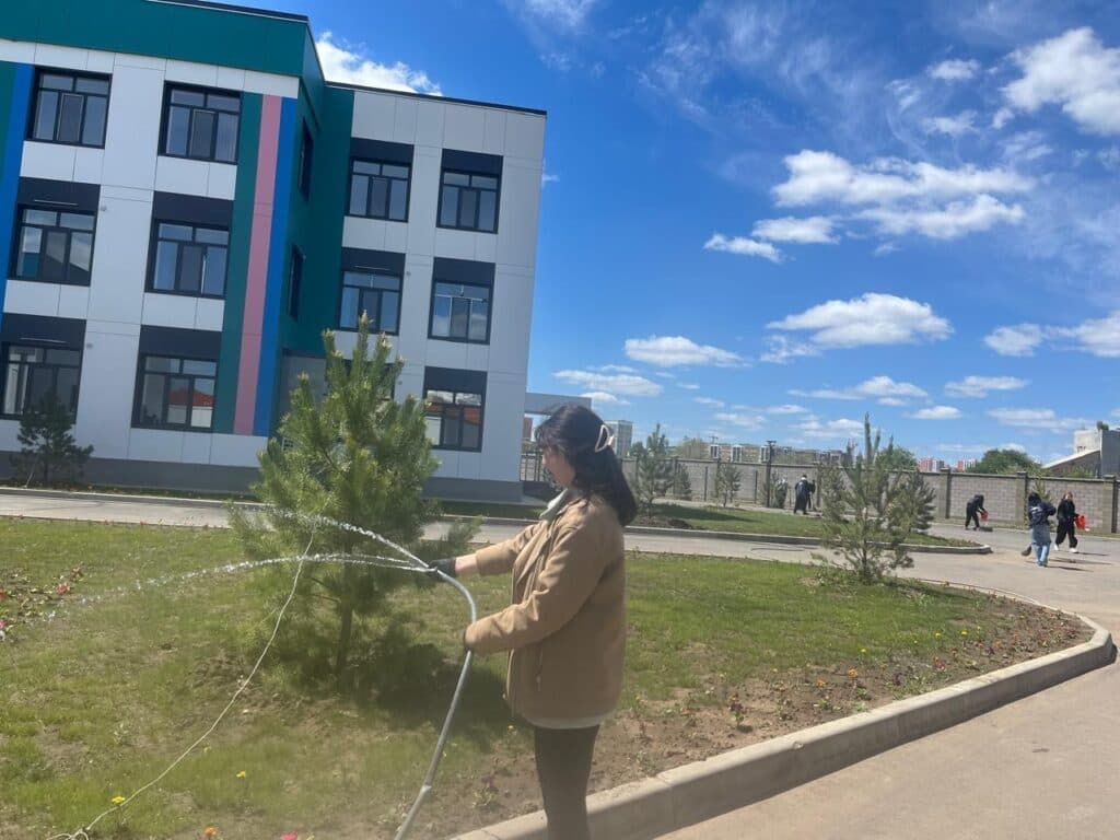 Esil University students took part in the Good Deeds charity campaign