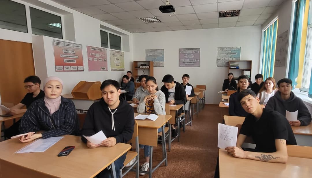 На кафедре «Менеджмент» проведена установочная лекция по производственной практике