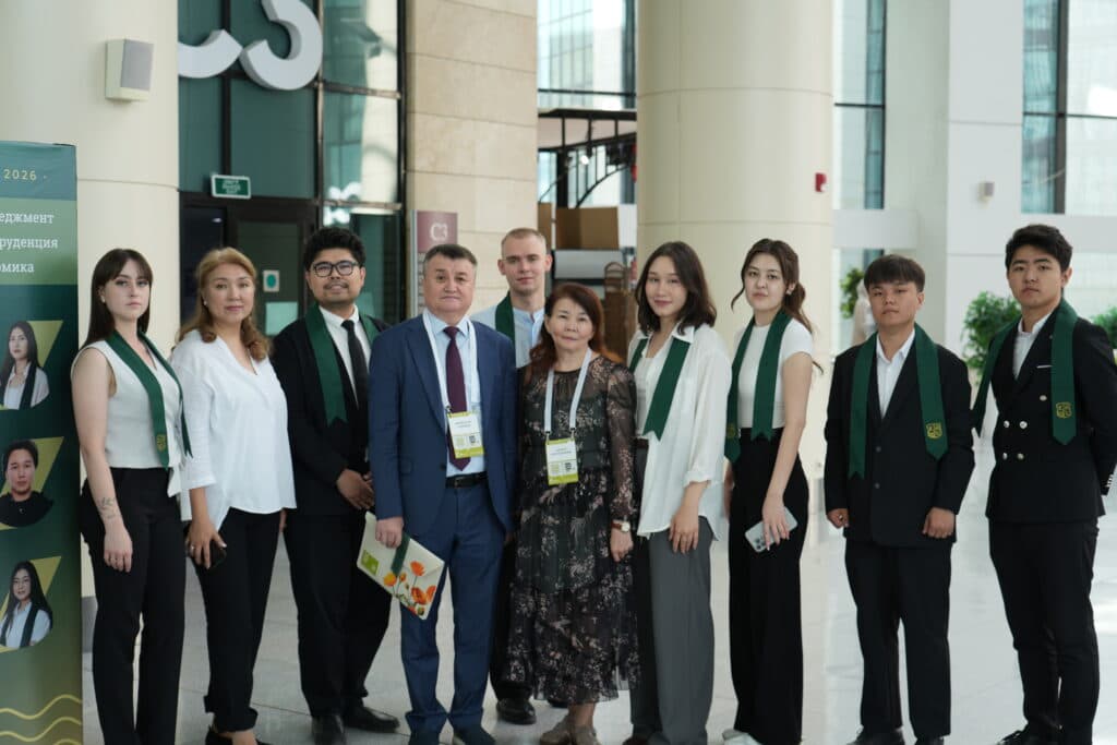 Esil University Presented Its Top 10 Graduates at Human Capital Forum 2026