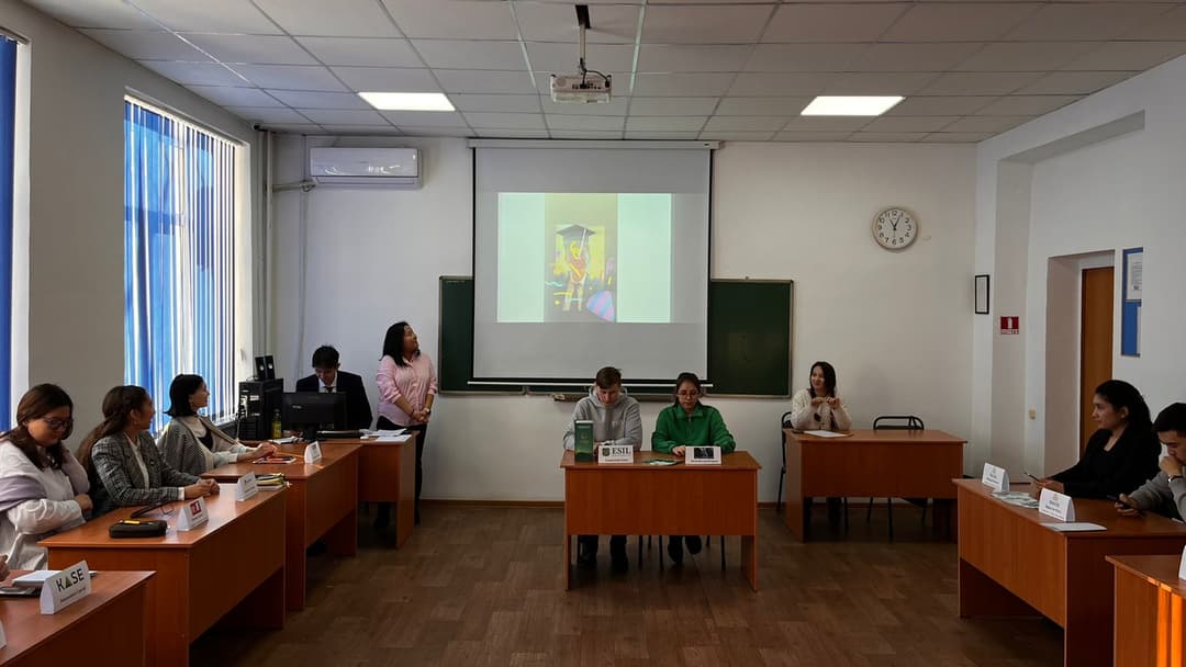 «Қаржы нарығы сегменттерін цифрландыру» тақырыбында ашық сабақ