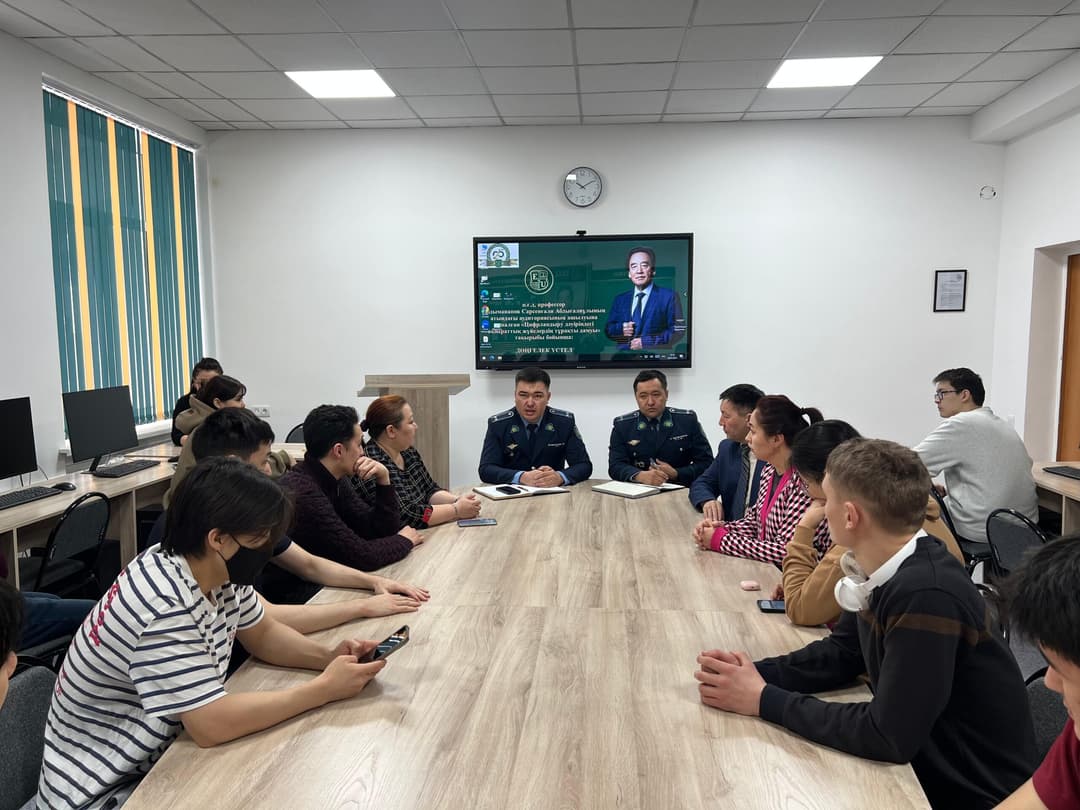 Встреча студентов Esil University с ДП Астаны