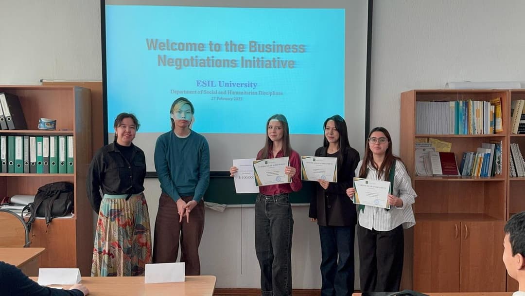 Esil University-де «Business Negotiations» тақырыбында дөңгелек үстел өтті