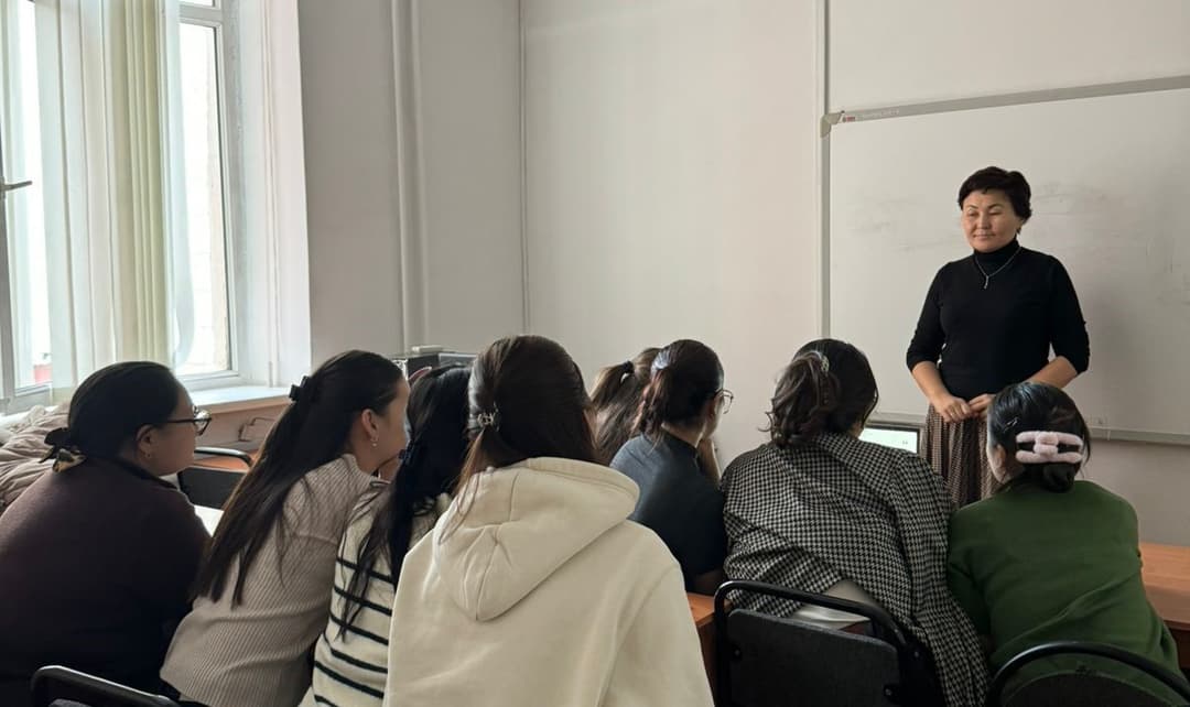 В Esil University прошёл кураторский час по вопросам академической честности