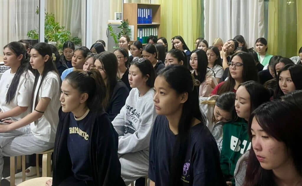 Esil University Reminded Students of the Rules for an Honest Exam Session
