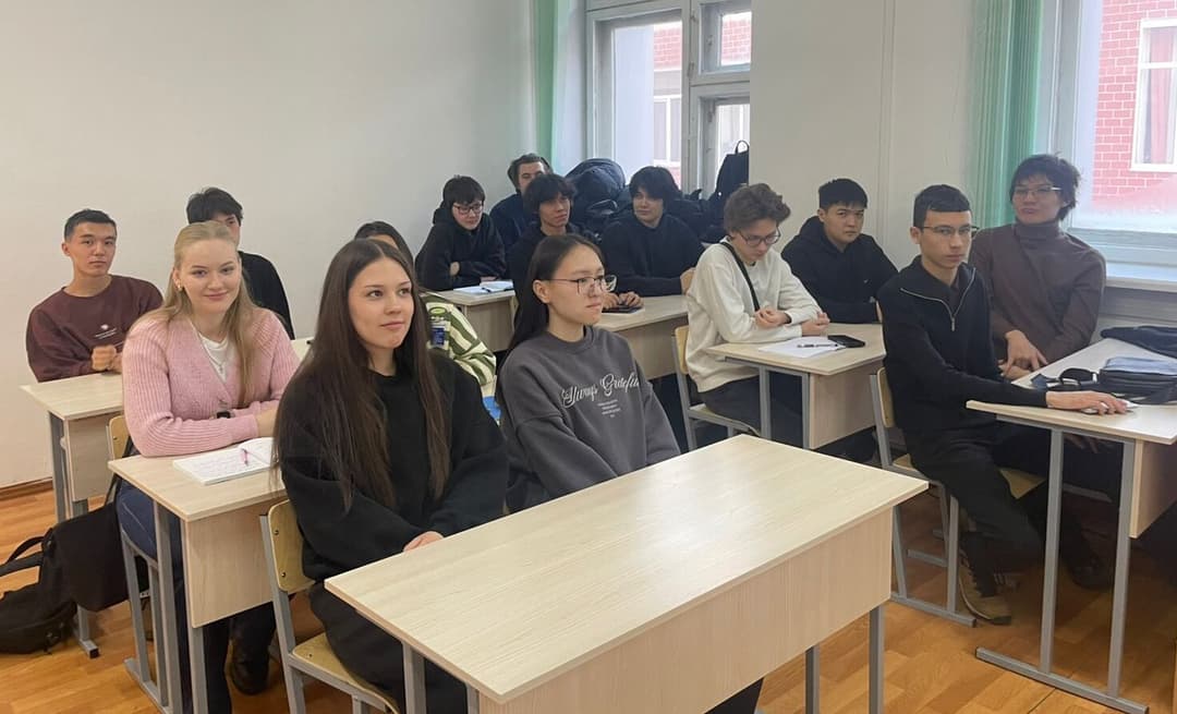 Академиялық және өмірлік жауапкершіліктің негізі ретінде «Заң және тәртіп» кураторлық сағаты