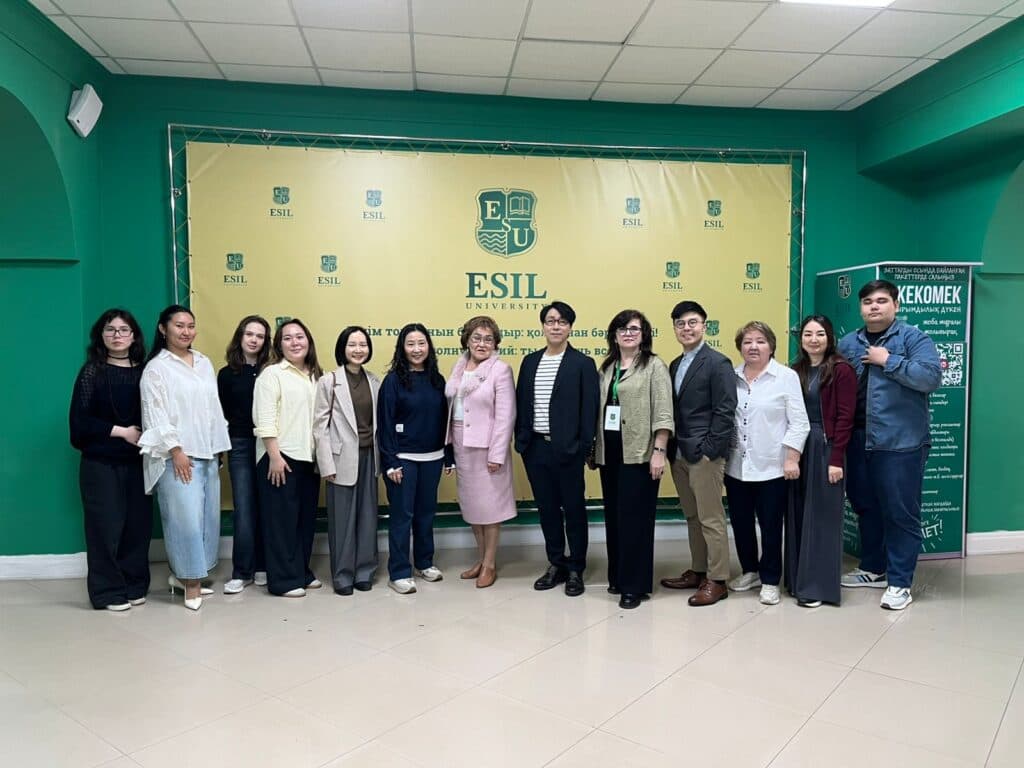 A meeting with a delegation from the Hong Kong Polytechnic University