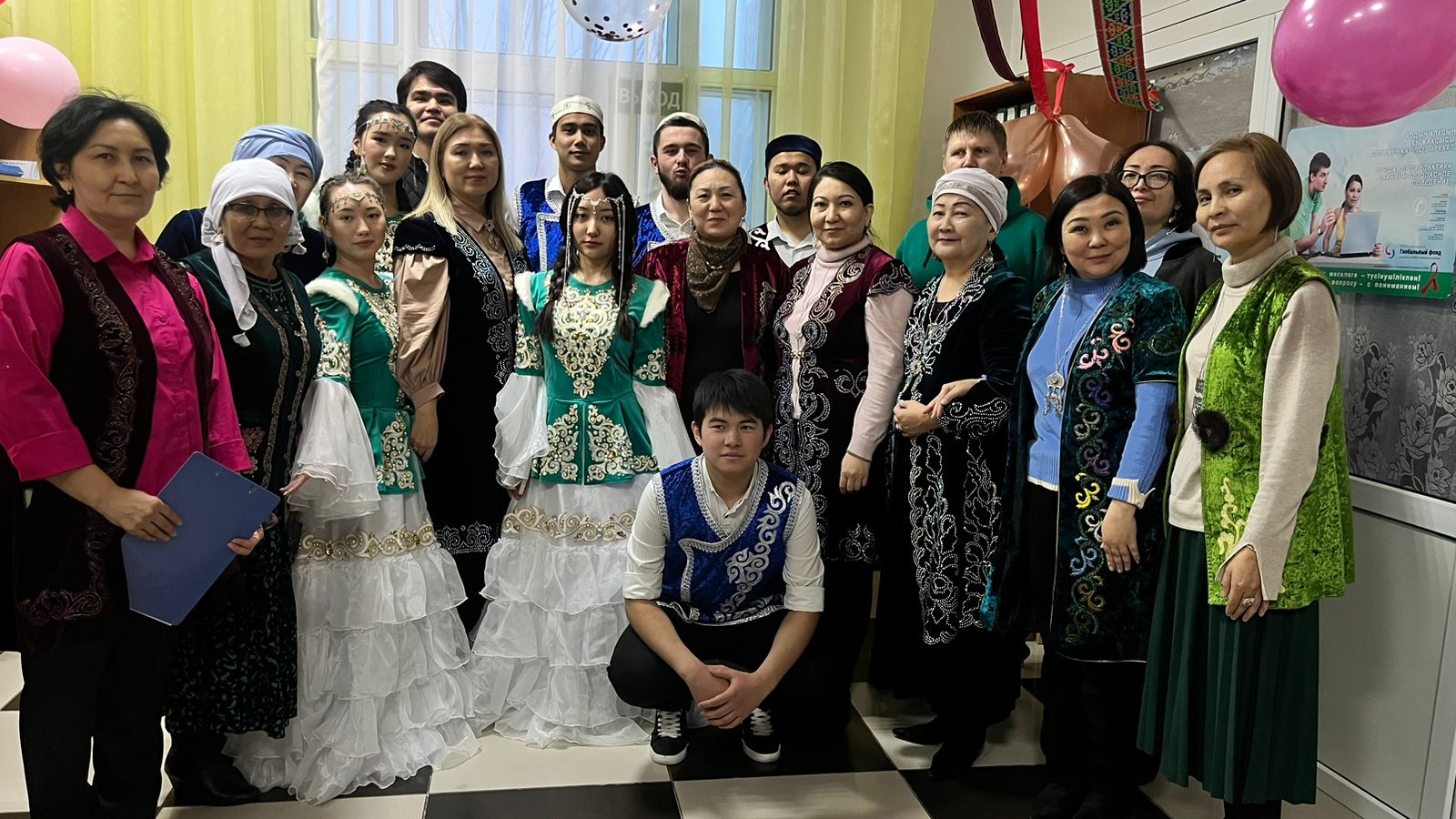 В Esil University отметили «Көрісу күні» и «Амал күні»