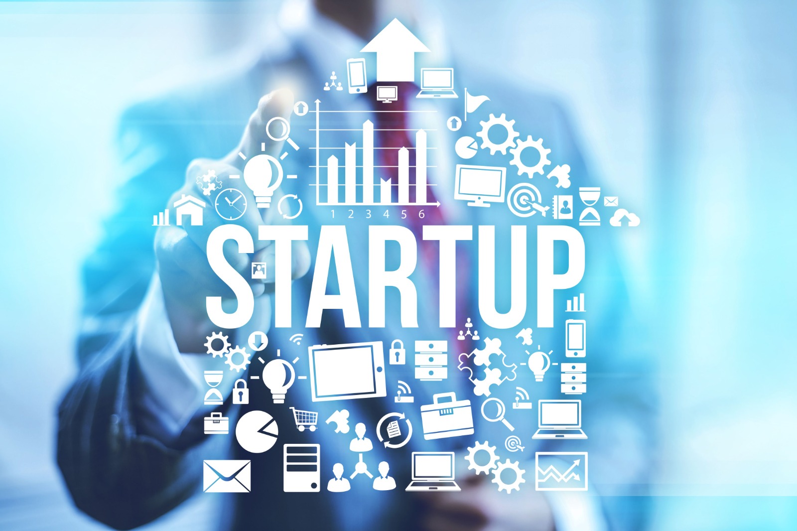 Старт приема заявок на бизнес-инкубационную программу “Startup&Esil 4.0”!
